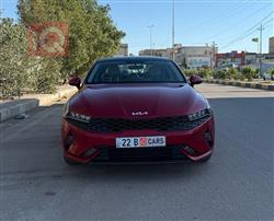 كيا K5